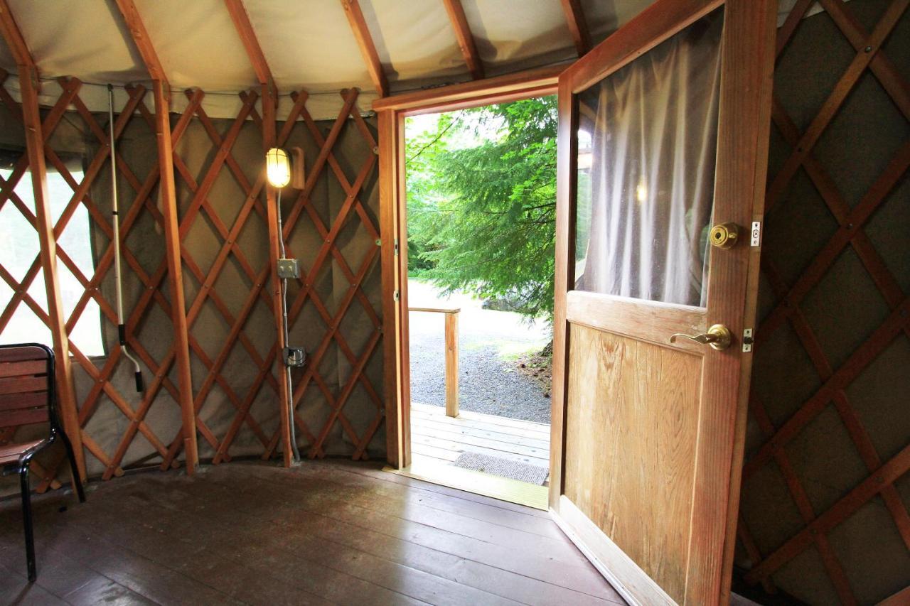 Mount Hood Village Yurt 1 Luaran gambar